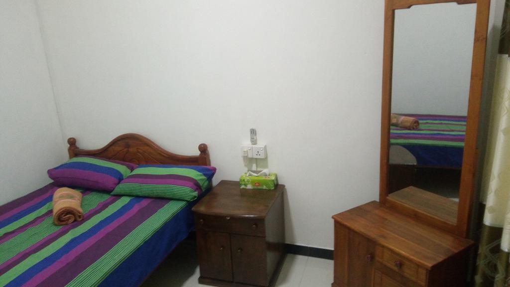 Relax Home Rambukkana Exterior foto
